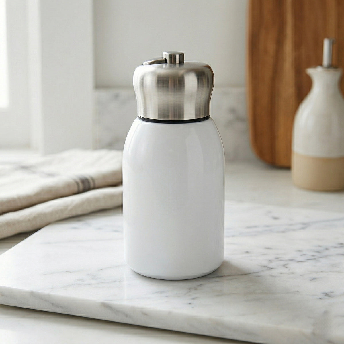 Mini insulated cup